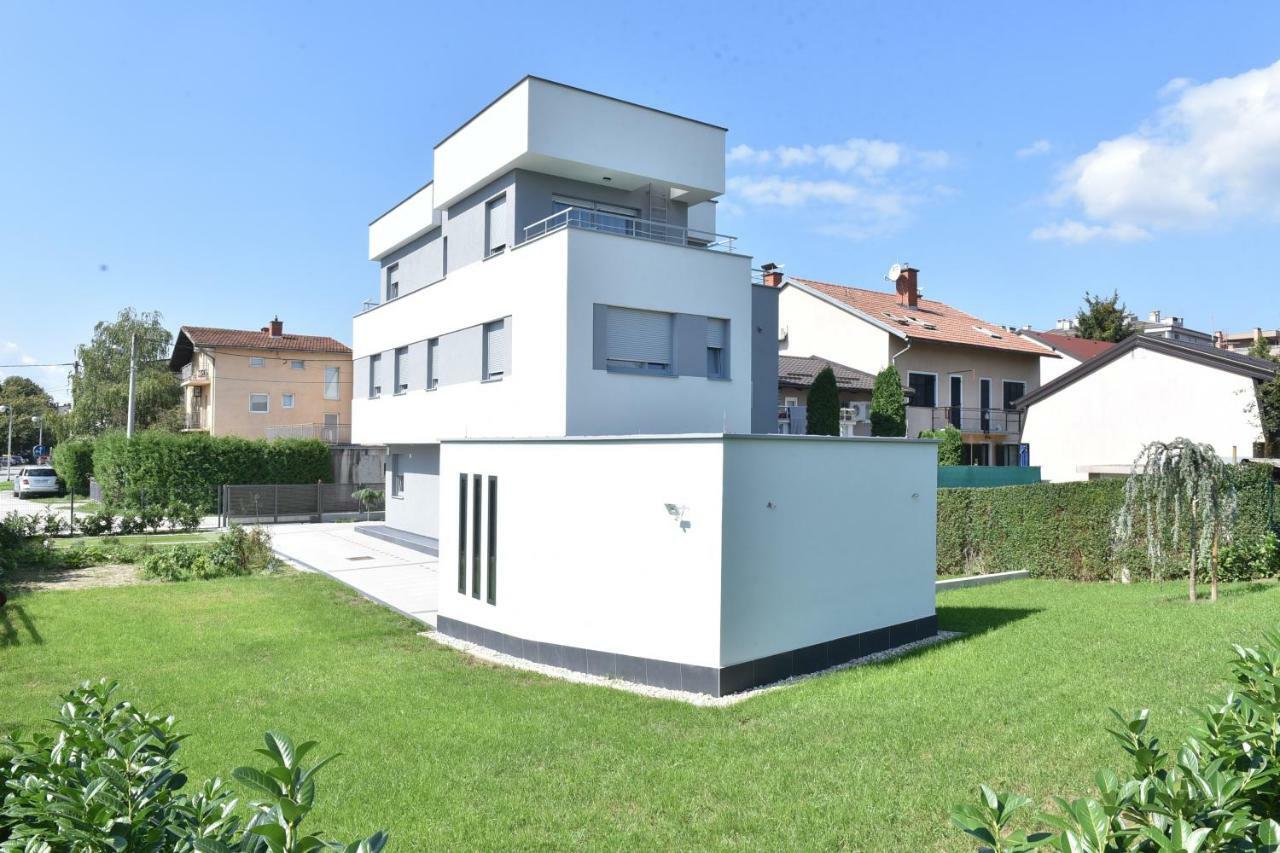 Villa Mami Zagreb Exterior photo
